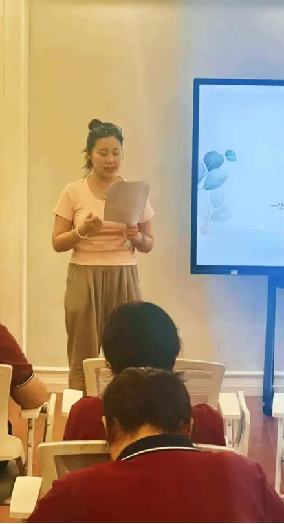 20250624【生活燕幼·园区动态】新城分园：期末总结大会_html_6b05bc11.png