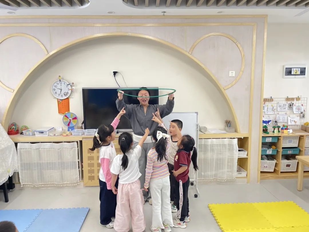 20250421【生活燕幼·园区动态】燕鸣苑分园：“走进童园，倾听成长”——家长半日开放活动_html_2471002b.jpg
