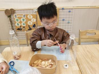 20250509【生活燕幼·园区动态】燕鸣苑分园：“‘劳’有所为 马上行‘动’”——劳动节活动_html_67786f57.jpg