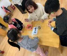 祥和园大班项目课程种植蚕豆新闻稿(1)_html_m569f2215.png