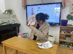 【生活燕幼·教研组动态】燕幼中心园“游戏促发展，教研共成长”——美术教研组区域游戏开放活动_html_m6415c7a4.jpg