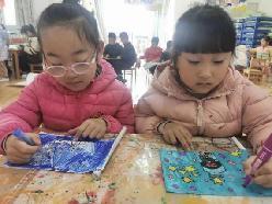 【生活燕幼】燕幼中心园“与星同行，用爱唤醒”——关爱自闭症儿童社区宣传活动_html_m7bc4e779.jpg