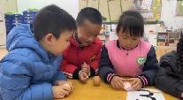 2023.3.24【生活燕幼·园区动态】燕幼中心园：春分时节到，春华春意浓——中一班春分节气活动_html_m6b01701c.jpg