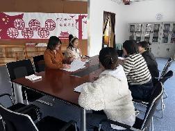 2023.3.24【生活燕幼·教研组动态】燕幼中心园：探索大奥秘 畅玩科学区---科学教研组区域游戏开放_html_m27f57a18.jpg