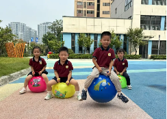 20240902 【生活燕幼&middot;园区动态】“邂逅初秋，‘幼’见美好”——开学第一天！_html_7e1ac2d4.png