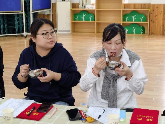 20211014祥和园区园级家委会和膳食委员会工作会议_html_7269e49.jpg