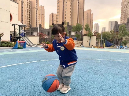 20231129  【生活燕幼·园区动态】“快乐早操，悦动成长”——幼儿早操和体育技能大赛评比_html_20ec8954.jpg