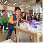 20231124【生活燕幼·园区动态】生活小能手，自理我最行——小班生活自理能力比赛_html_m2e844124.png