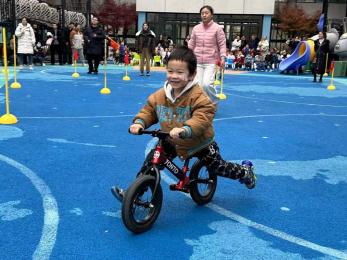 20241217 【生活燕幼·园区动态】燕鸣苑分园：“运动悦童心，亲子伴成长”——亲子运动会_html_m4ffdfc15.jpg