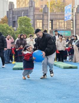 20241217 【生活燕幼·园区动态】燕鸣苑分园：“运动悦童心，亲子伴成长”——亲子运动会_html_6f462d24.jpg