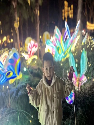 20240217  【生活燕幼】“齐乐龙龙，趣迎新年”——我的中国年主题活动_html_m6c74c3a1.jpg