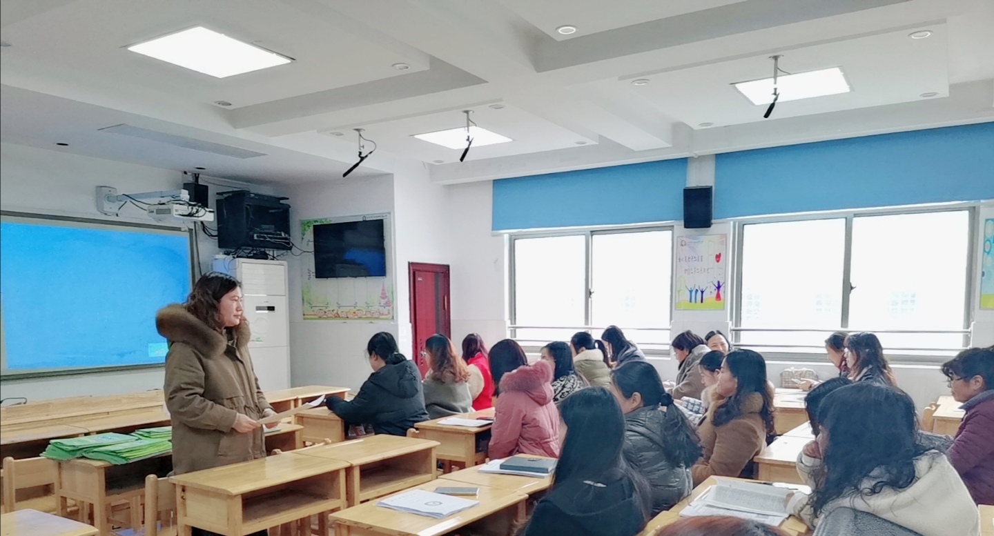 【养正颐小】春风拂面暖，教研花绽放——中电颐和家园小学语文教研组第二次校本研修活动