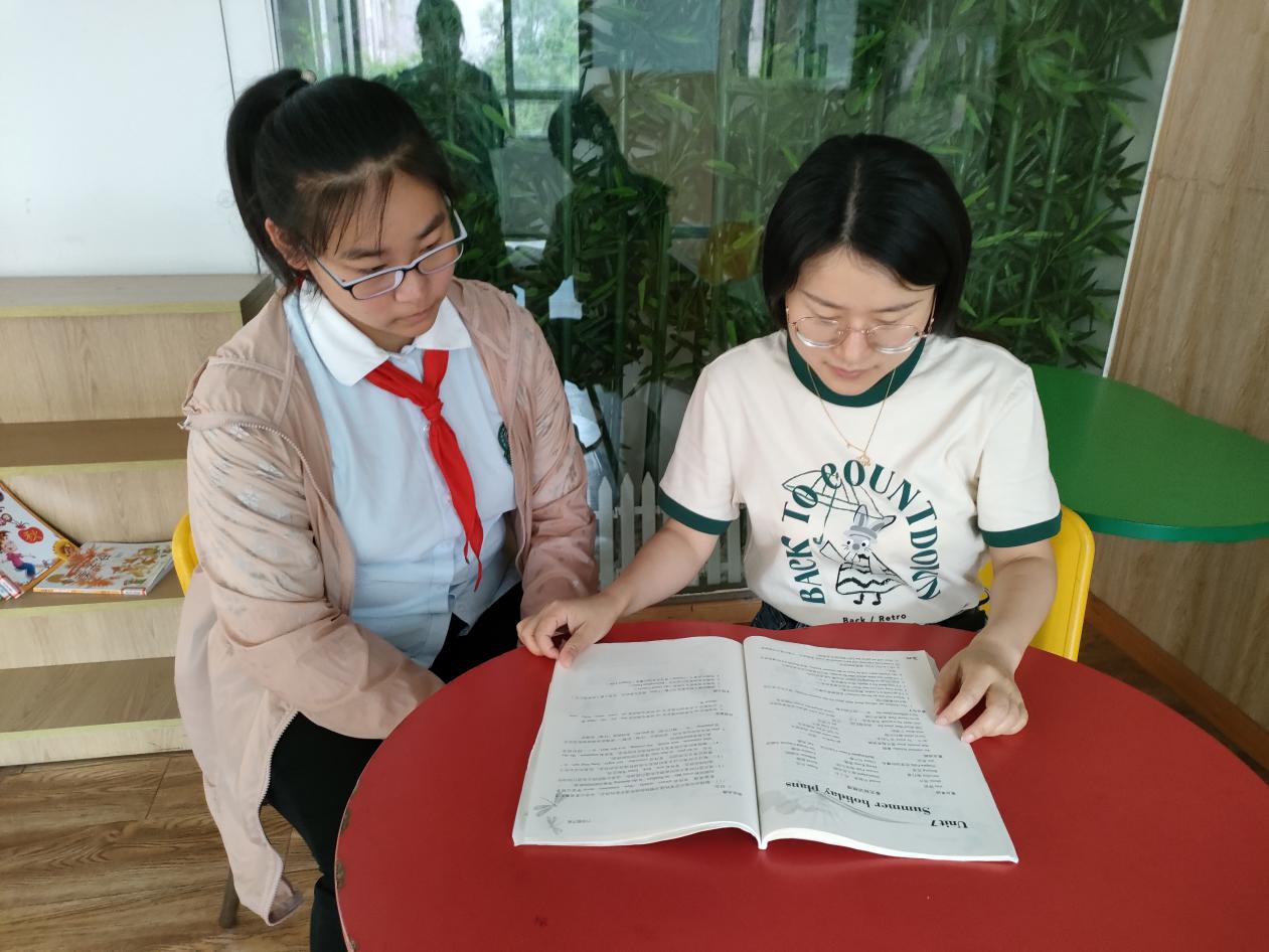 用语言播种智慧  用汗水浇灌未来——蔡涛_html_2f558812.jpg