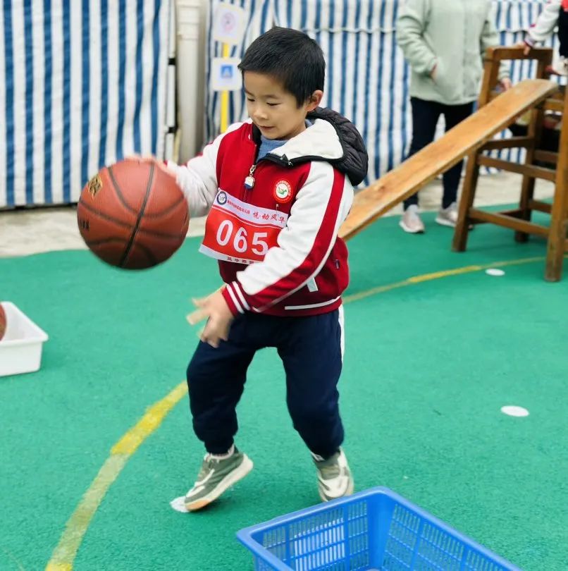 临时_html_m2daf060f.jpg