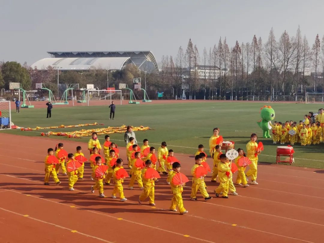 临时_html_ma44d673.jpg