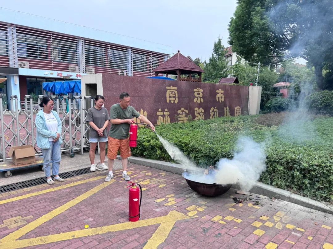 临时_html_m1134cc8c.jpg