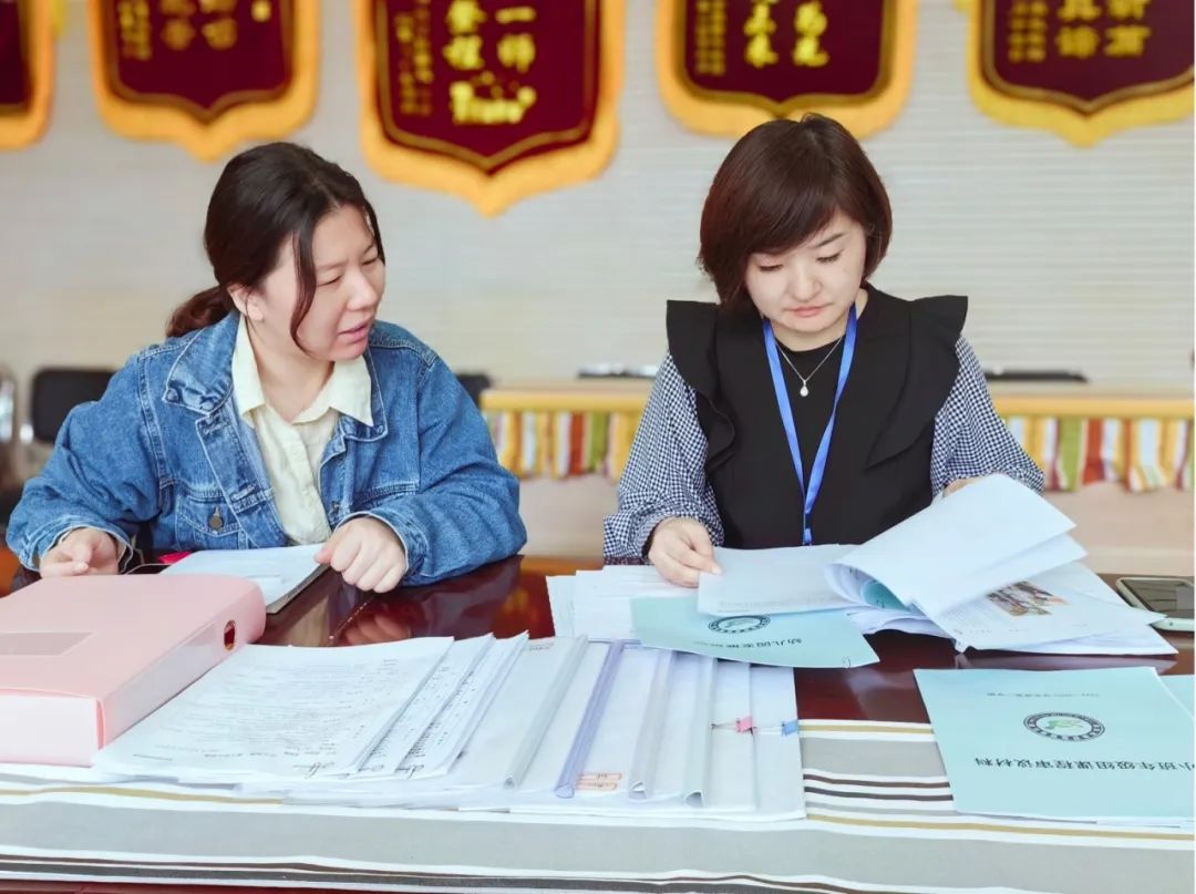 临时_html_77161bb1.jpg