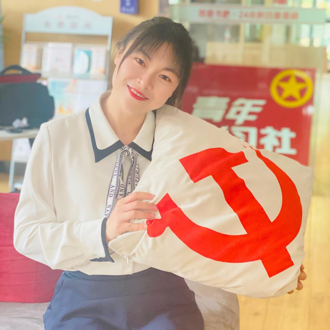 （仙实幼 王赢）5月悦美教师_html_m38ed0636.jpg