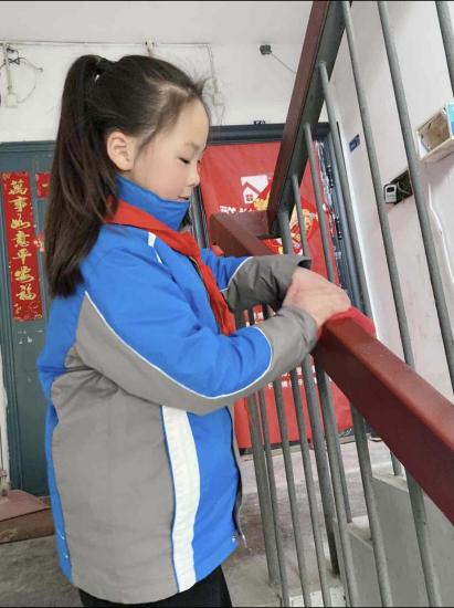 寒假少先队活动展示_html_21ab371d.jpg