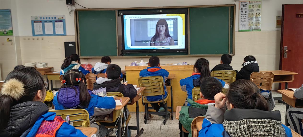 2024.3.1-王诗佳-学会欣赏  快乐自我(1)_html_m2ad97472.jpg