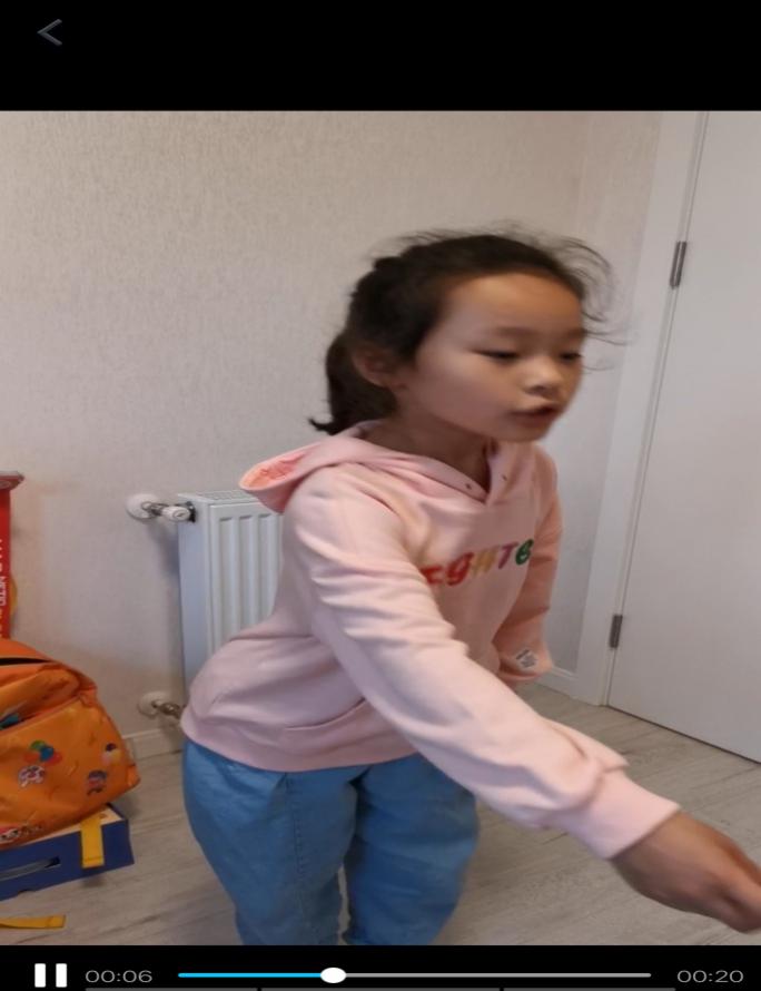 诗朗诵新闻稿_html_38caa762.jpg