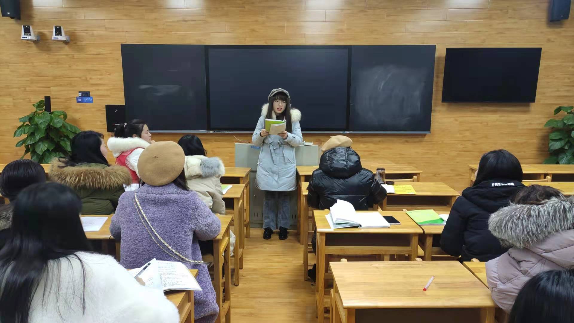 五年级组校本教研新闻稿陆胜南(1)_html_30c47835.jpg