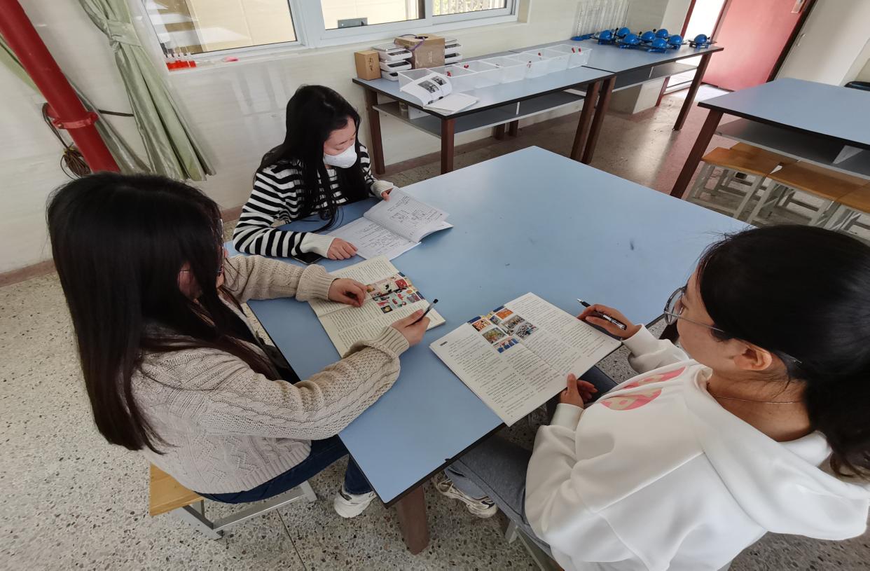 集体备课新闻稿_html_68399778.jpg