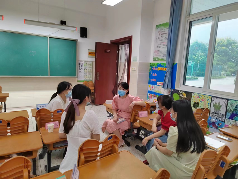 【大爱青秀】疫情阻路不停研(1)_html_m4ea31a22.png