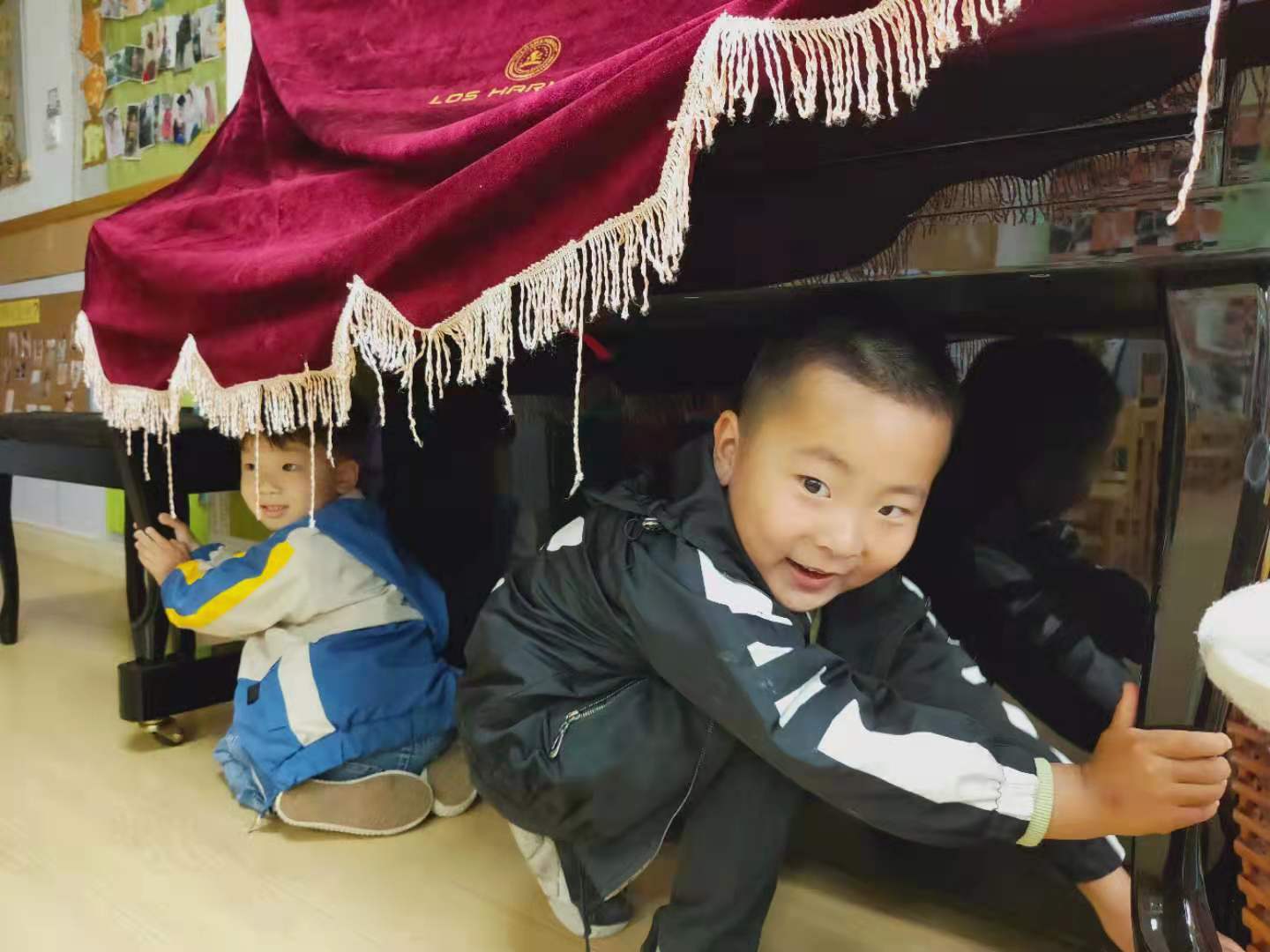 【乐活龙幼·安全第一】防震减灾，安全“童”行 ——记龙潭幼儿园龙岸二园开展防震应急疏散演练活动