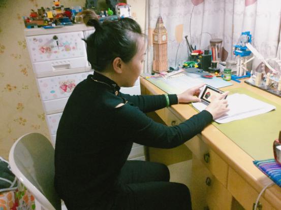 如何帮助孩子学会情绪调节和压力管理_html_1b571e2c.jpg