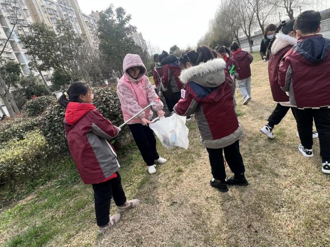 20240301学雷锋活动_html_14e823b0.jpg