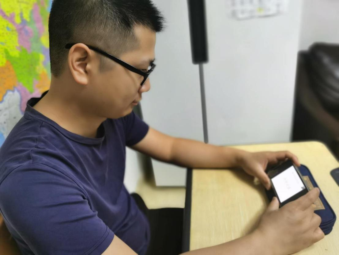 如何帮助孩子学会情绪调节和压力管理（2）_html_m179b779c.jpg