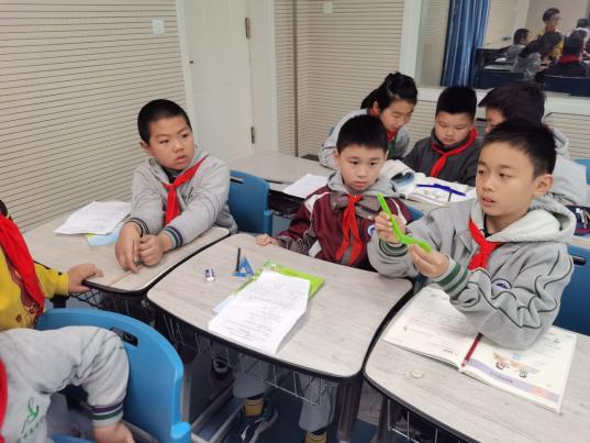 20210331董智童学课堂报道_html_7b2d6ee2.jpg