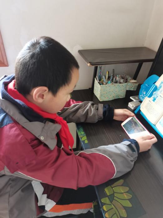五4云寻访报道_html_48f8ed0f.jpg