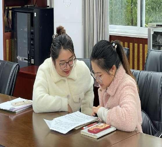 20221122语文组教研_html_21d97f03.jpg