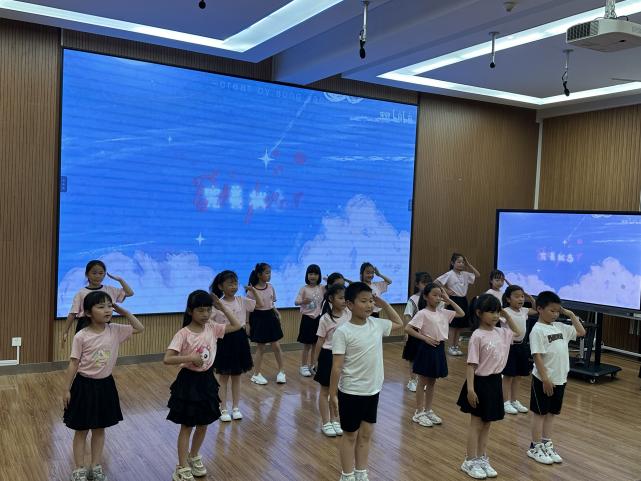20240511乐在湾湾，唱响童年——南湾营小学第四届“湾湾音乐会”_html_m21a297b.jpg