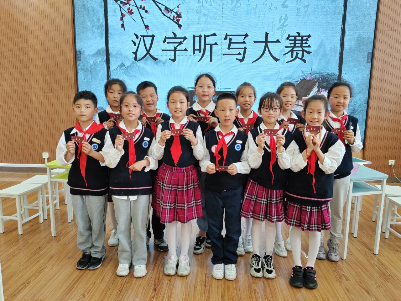 一听一写承汉韵 一撇一捺传华魂_html_10e22291.jpg