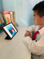 202010606红领巾爱学习_html_m7c4a5848.jpg