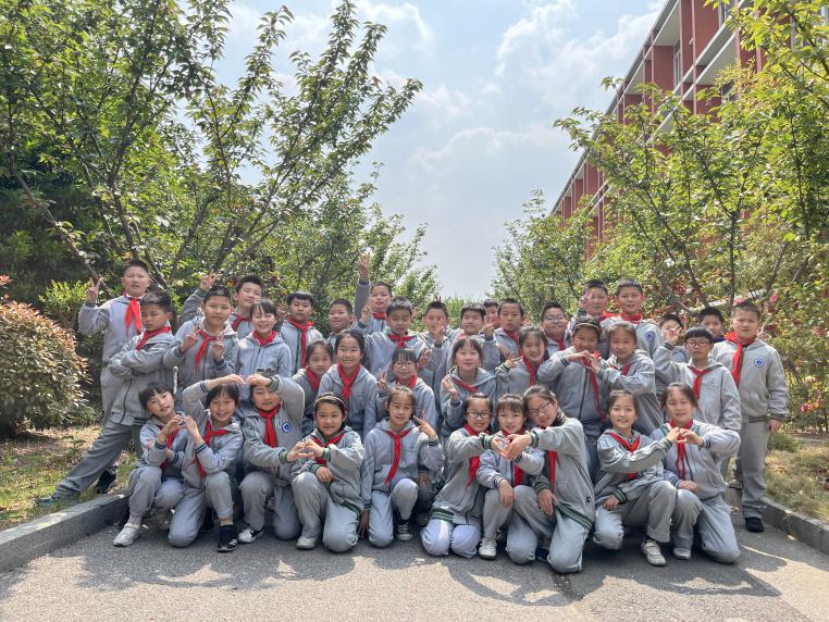 科学防疫  安全成长_html_285e7a17.jpg