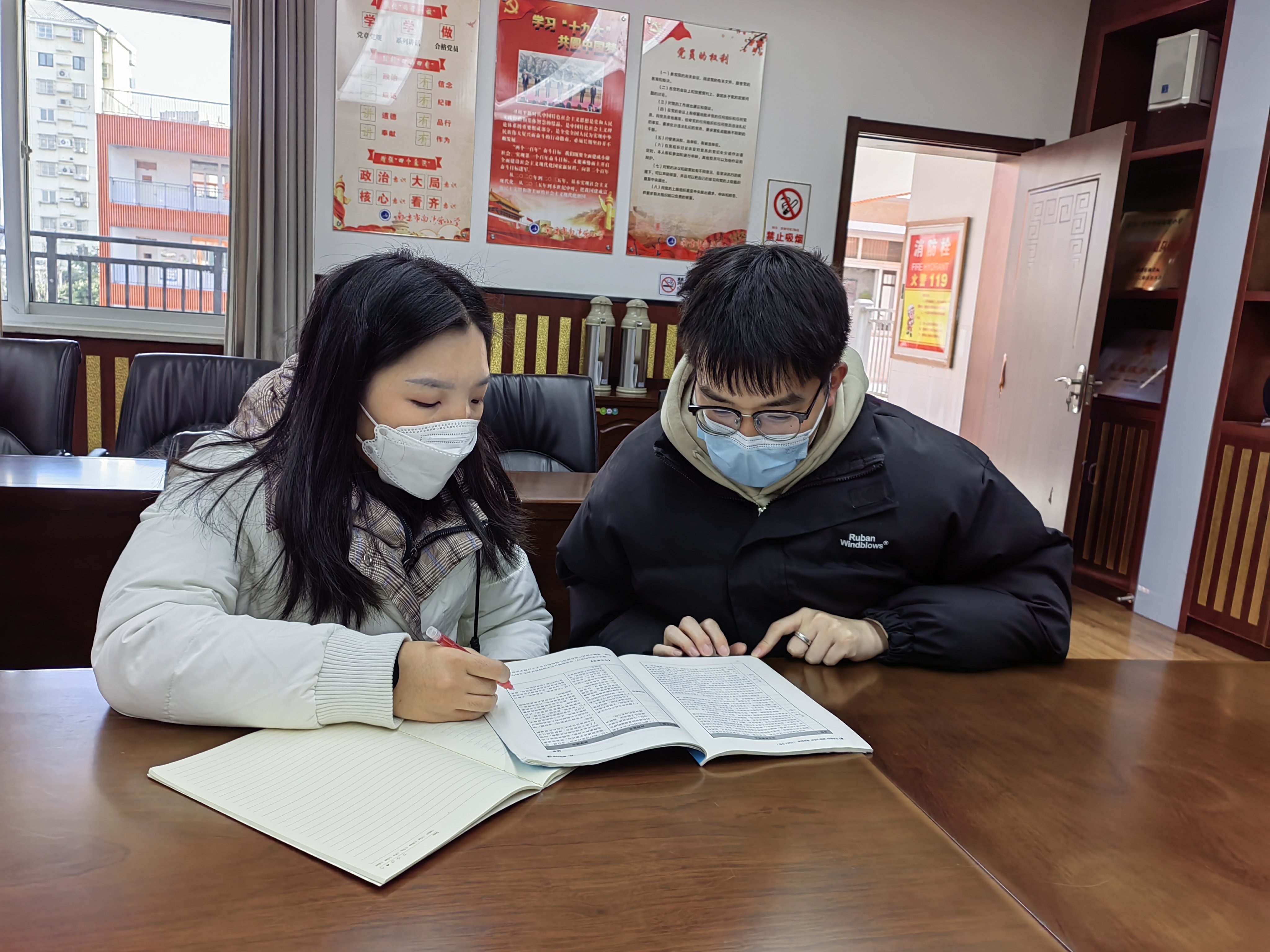 歌唱中国梦，筑梦向未来_html_458f656a.jpg