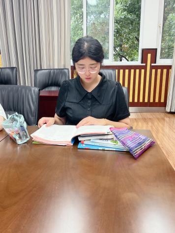 20230920数学备课组活动报道_html_m3b2674f1.jpg