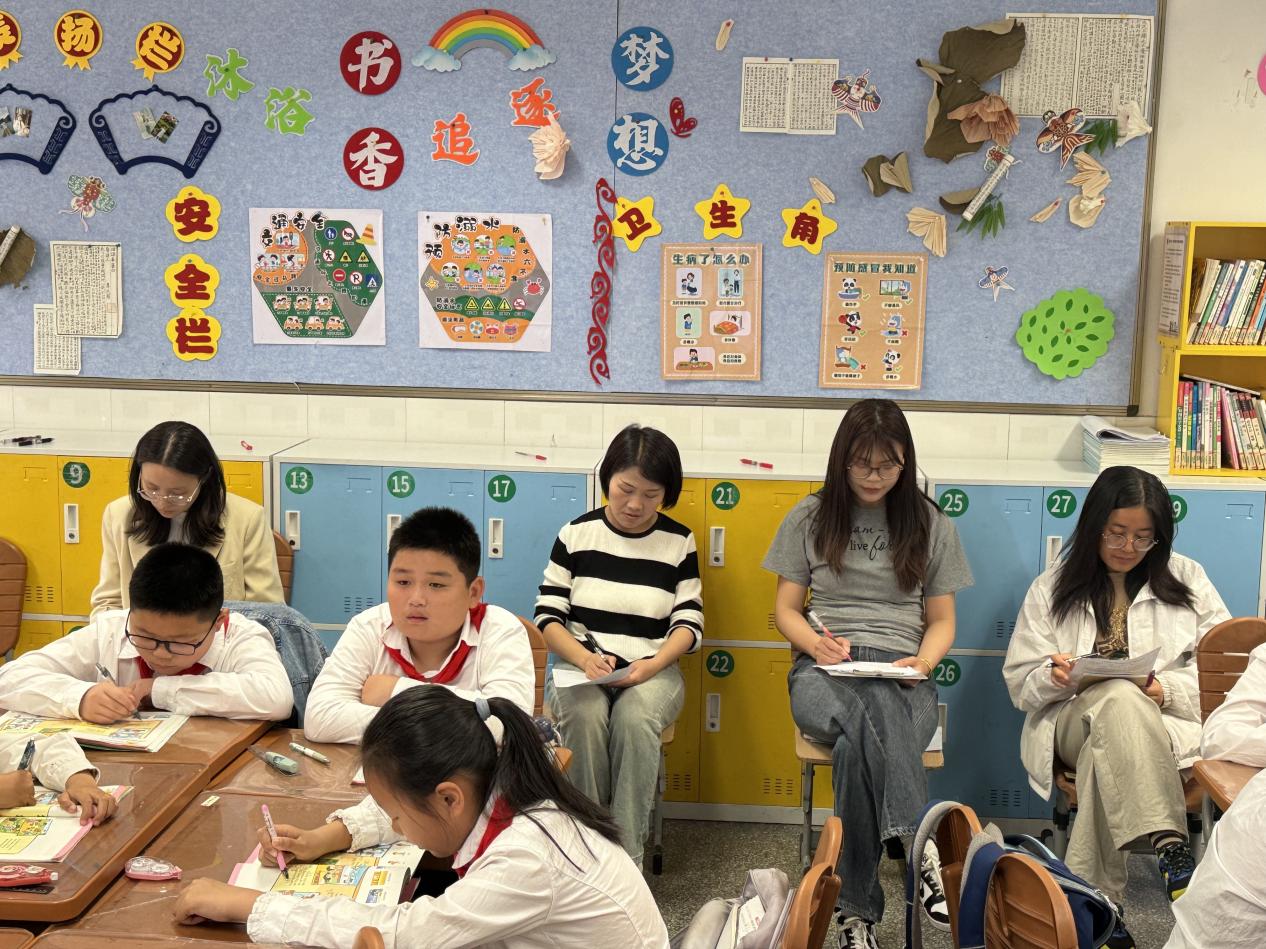 20250409英语组童学课堂_html_m1b9d58a8.jpg