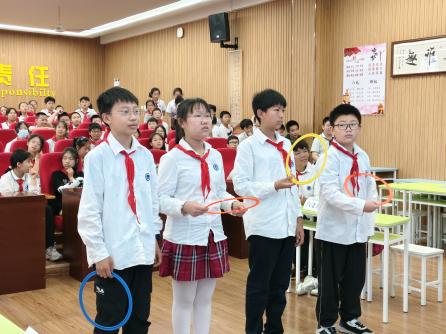 20250523六年级诗词大会报道_html_7b1a4910.jpg