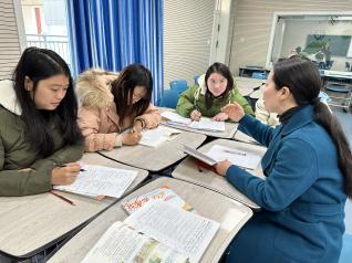 20230222数学组校本教研报道_html_m4bbe5f07.jpg