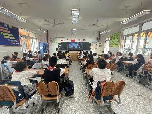 20231103心理周系列报道通讯稿_html_m1057f60.jpg