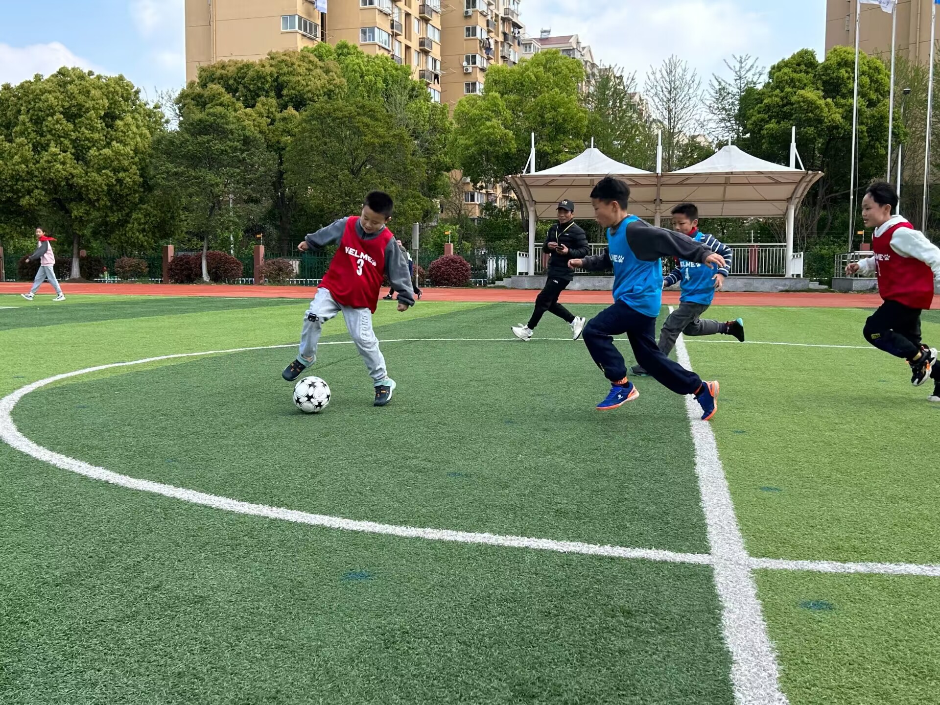 20230414南湾营小学第七届班级足球联赛_html_6bda5e71.jpg