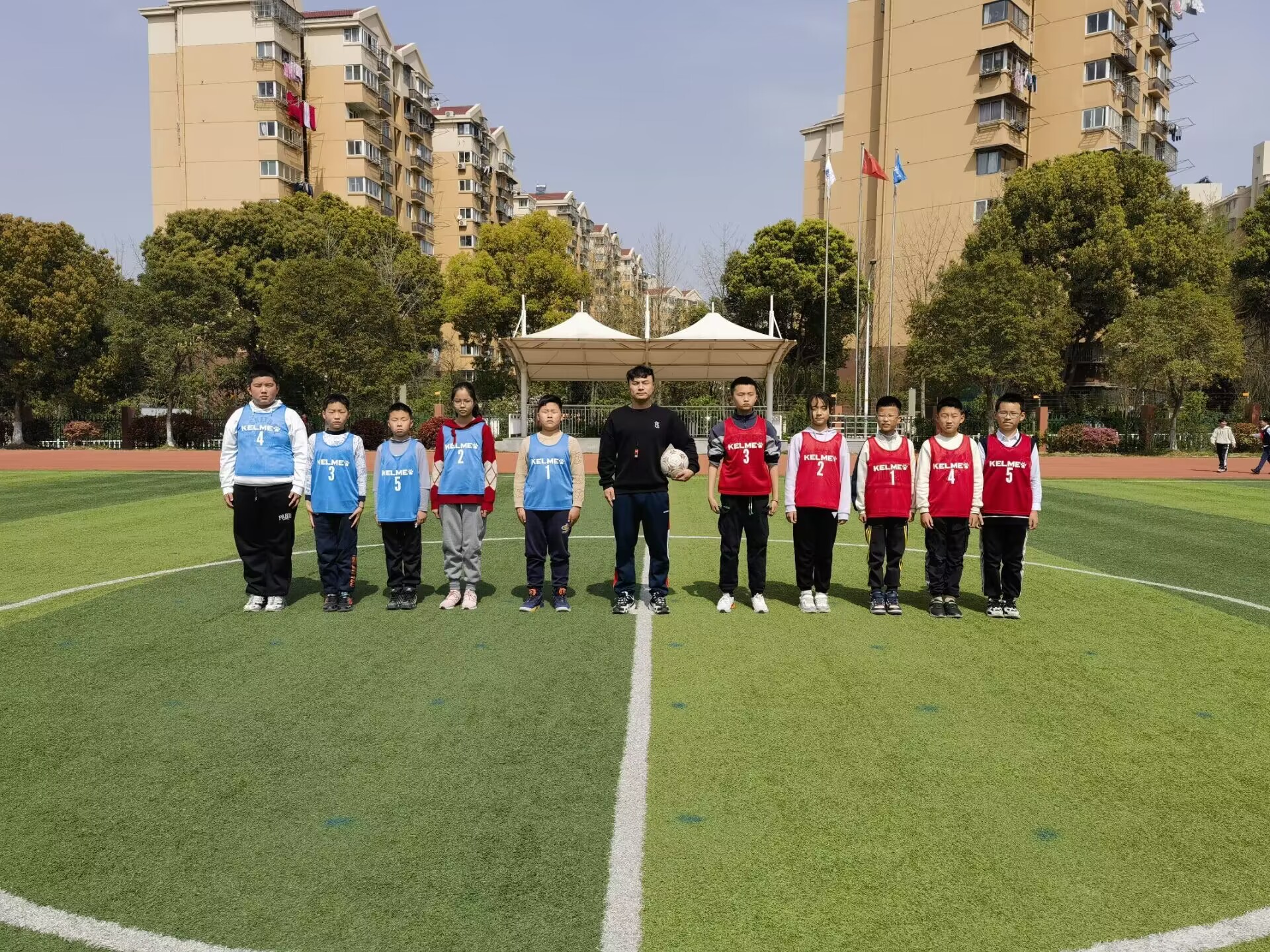 20230414南湾营小学第七届班级足球联赛_html_7d93d8d1.jpg