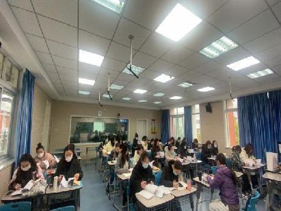 20231213王莉君英语组大组教研活动报道_html_794c9ce5.jpg