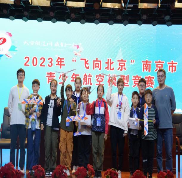 市飞北_html_54f80906.jpg