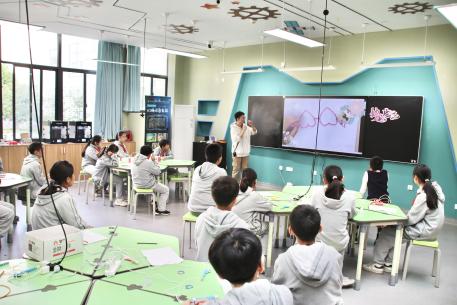 科技研学新闻稿_html_m6b7697b0.jpg